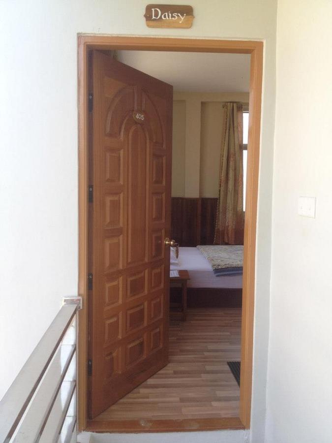 באגו Jade Garden Hotel מראה חיצוני תמונה