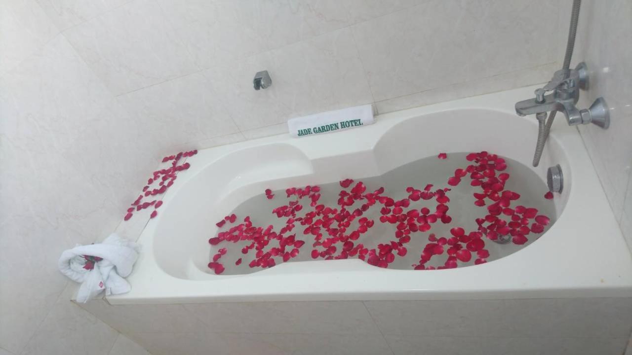 באגו Jade Garden Hotel מראה חיצוני תמונה